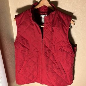 Orvis Women’s Lightweight Quilted Vest Color Red Size Large